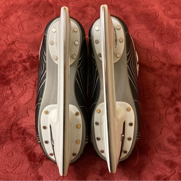 CCM Powerline Black and Gray Ice Hockey Skates Sz 6 - Picture 5 of 8